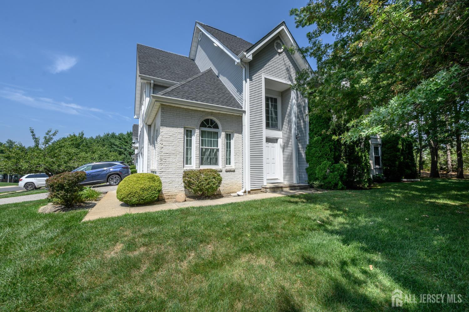 3807 Galloping Hill Lane — photo