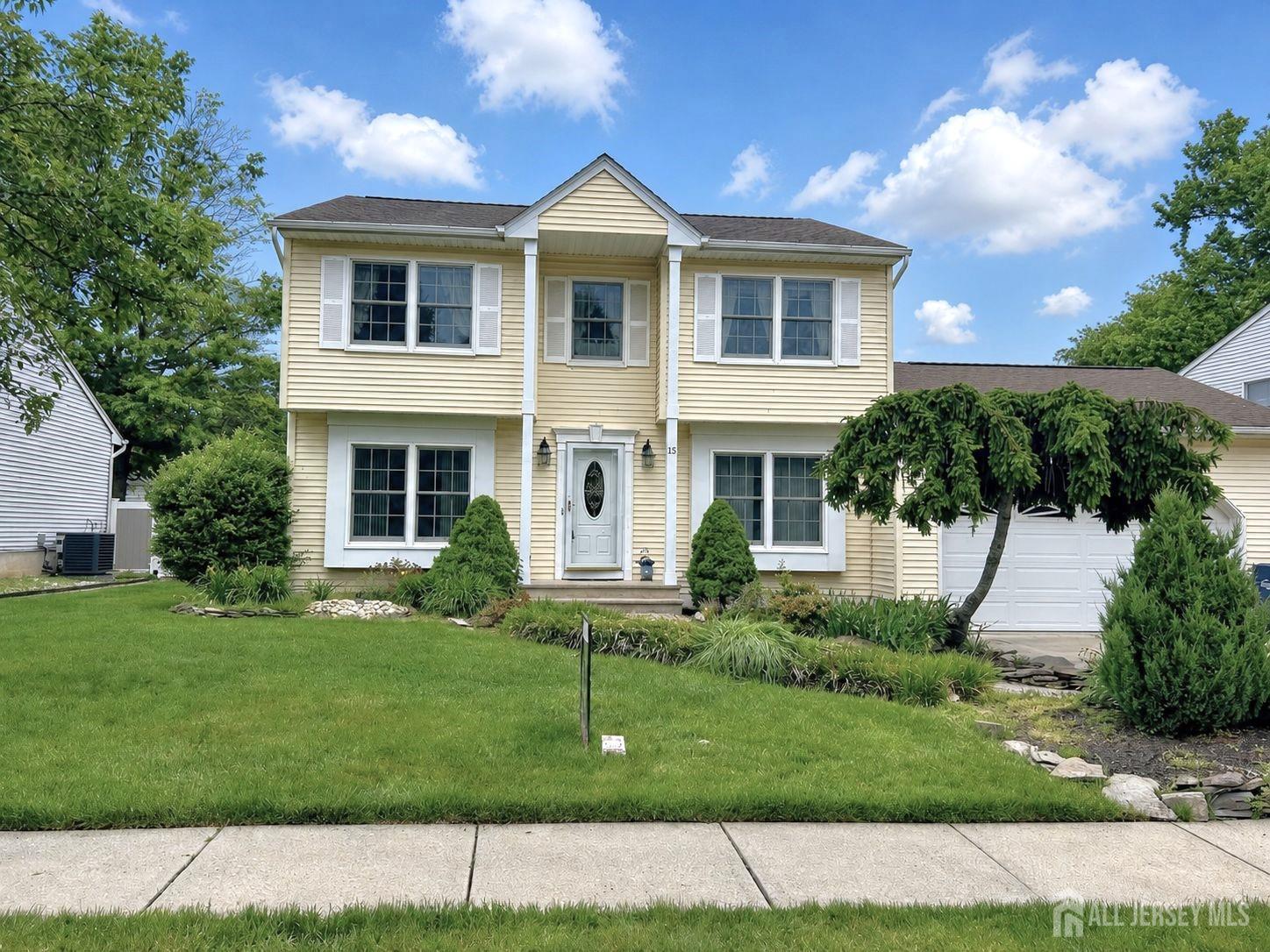 15 Lynn Court — photo