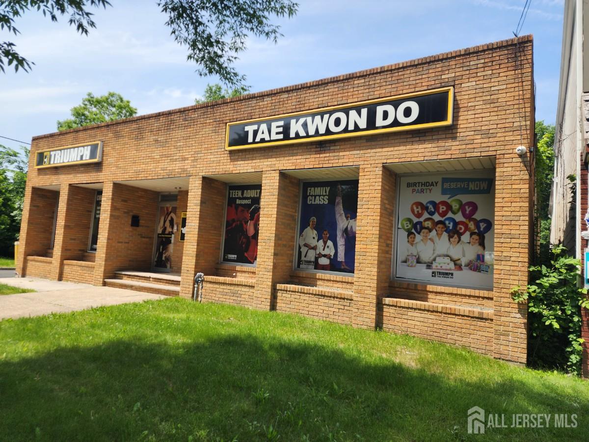 241 W Union Avenue — photo