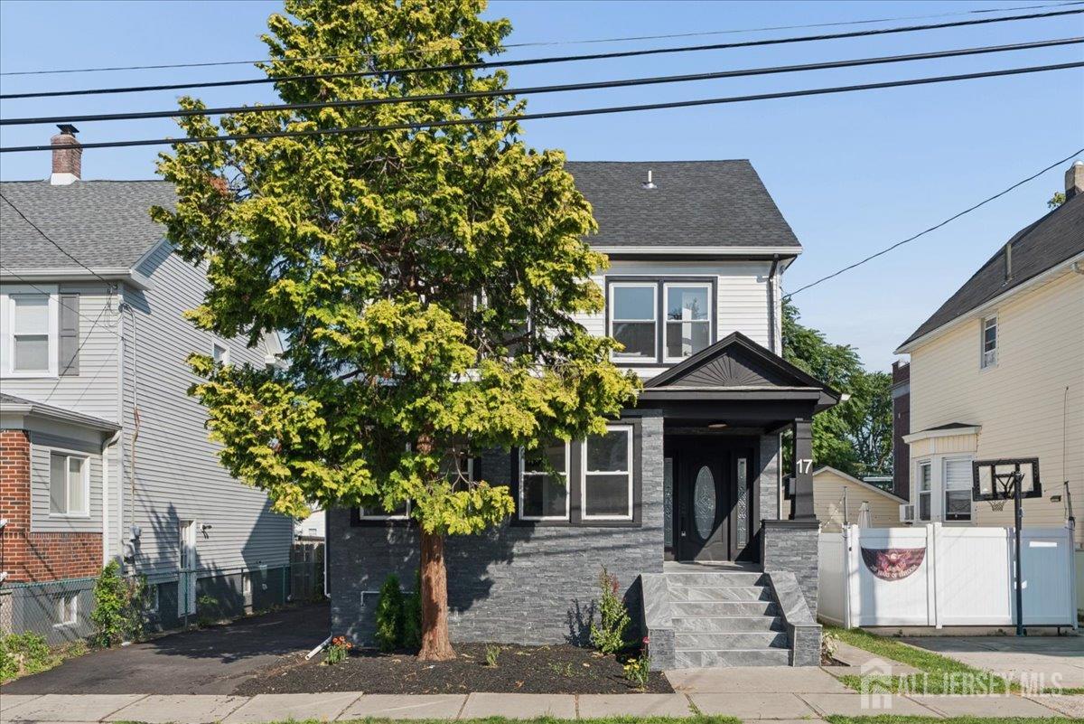 17 Atlantic Street — photo