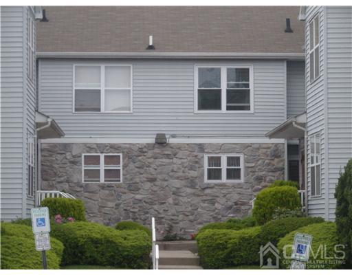 316 Ventnor Court — photo
