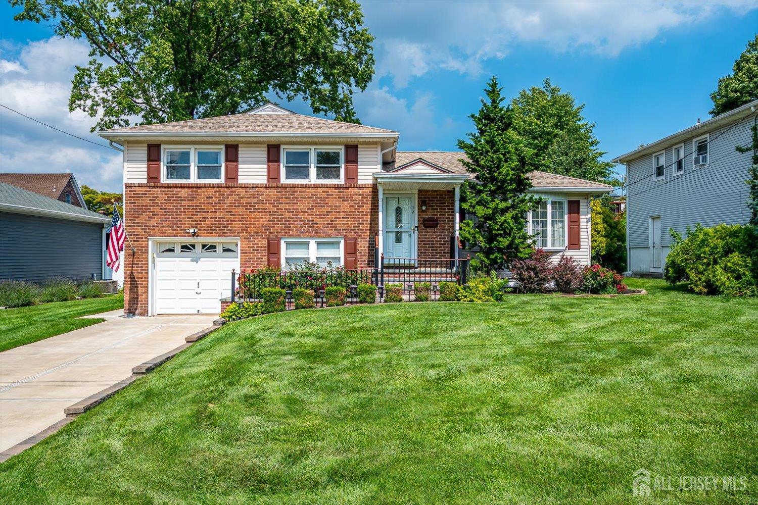 12 Dixon Drive — photo