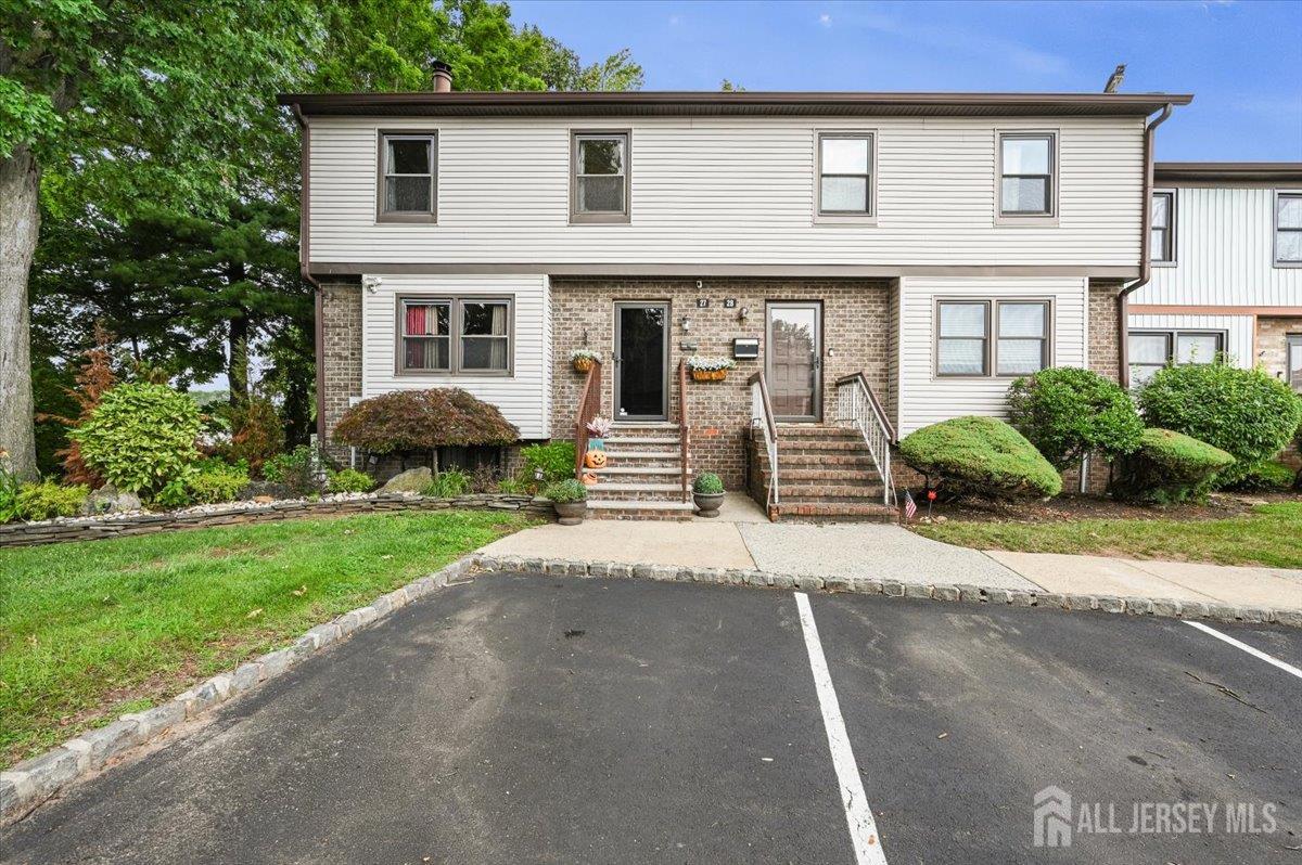 27 Highview Drive — photo