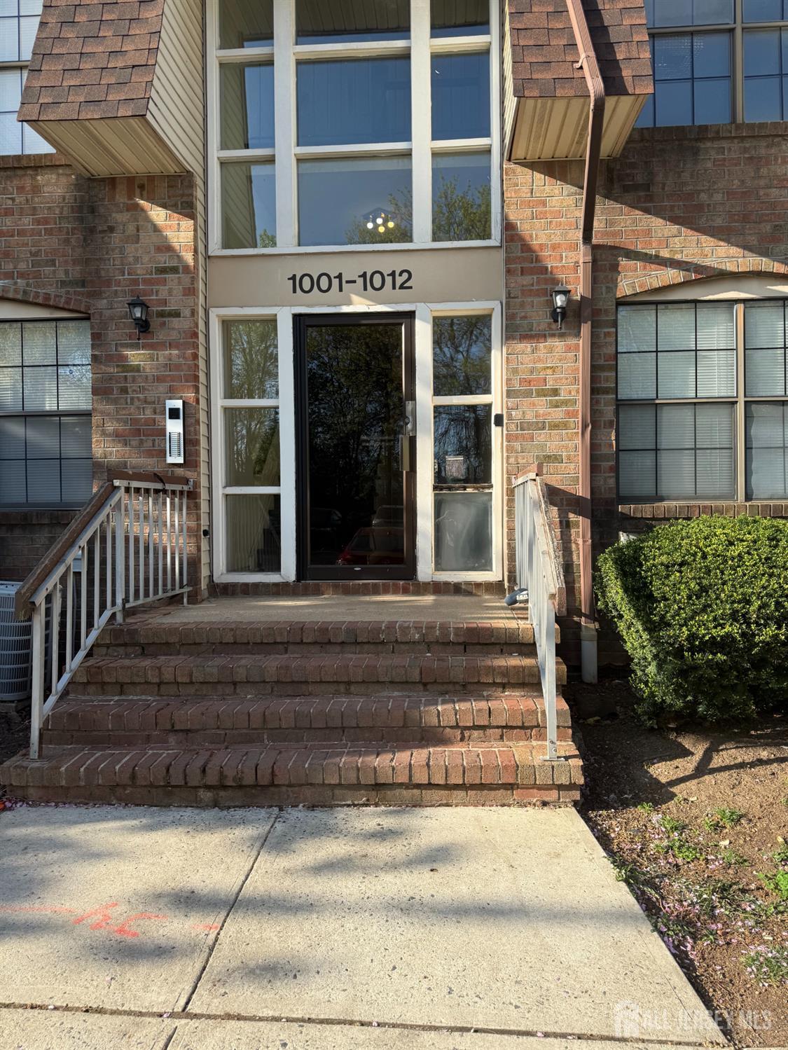 1008 Hidden Village Drive — photo