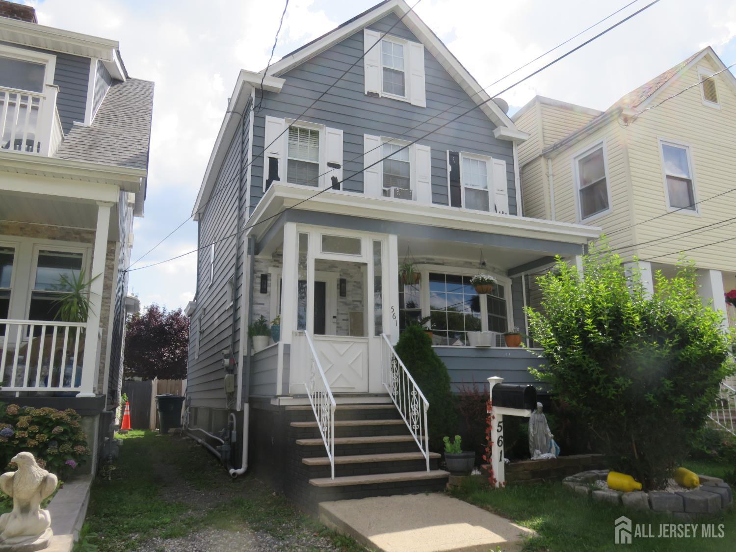 561 Neville Street — photo