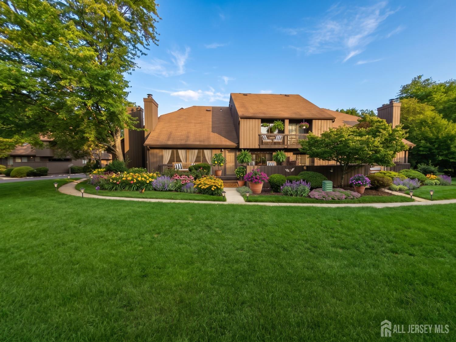 260 Westgate Drive — photo