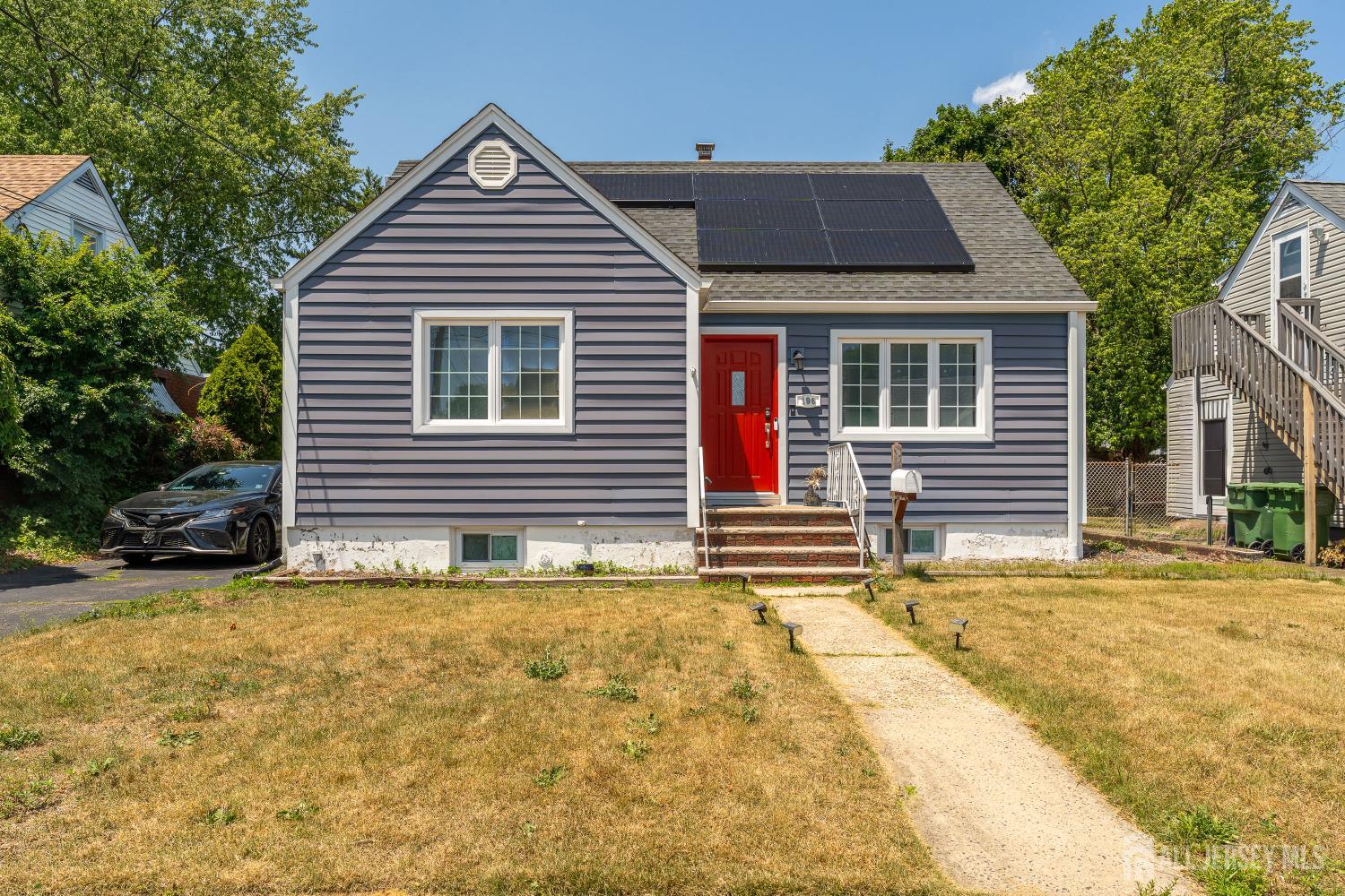 196 Gabriel Terrace — photo