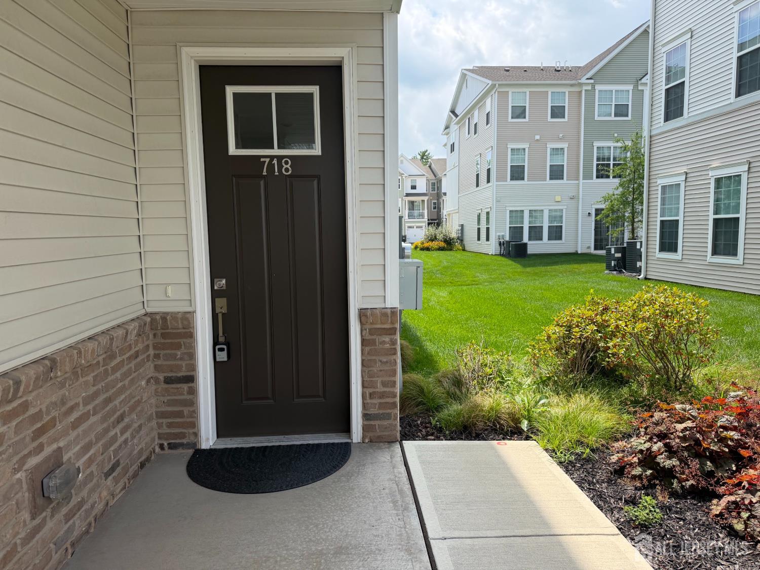 718 Station Road — photo