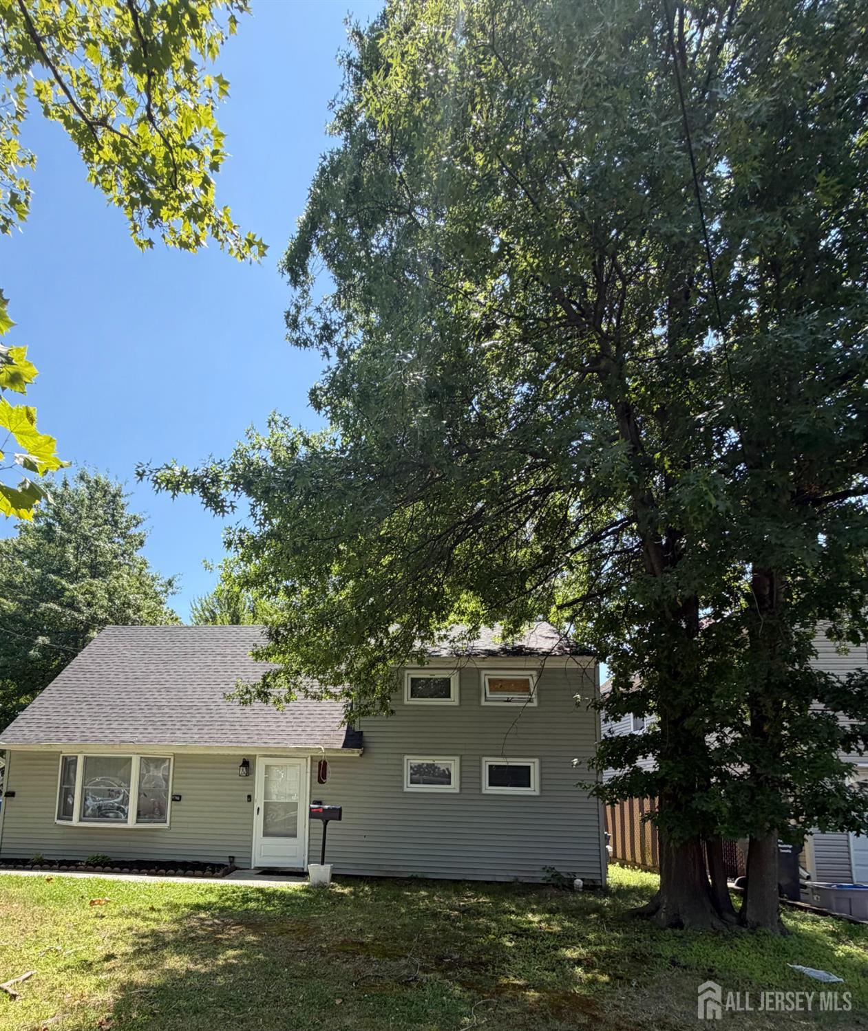 19 David Court — photo