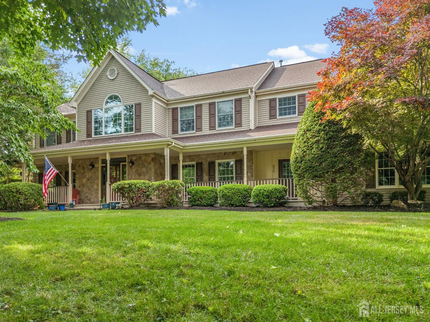 836 Atkinson Circle — photo