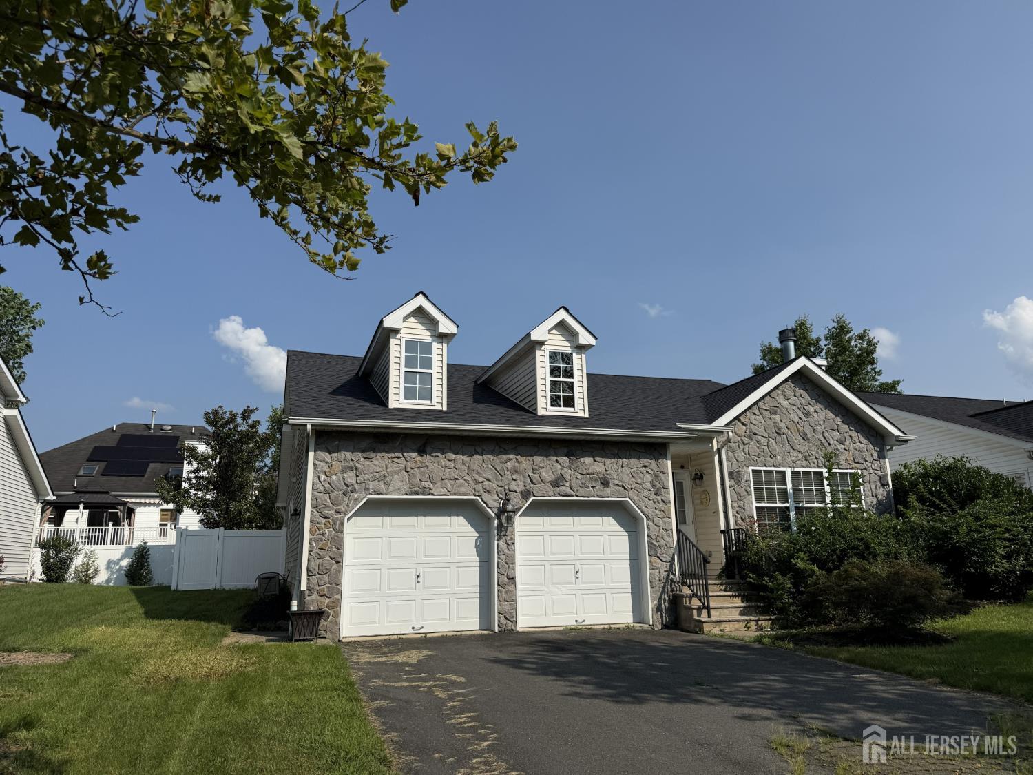 25 Canal View Drive — photo