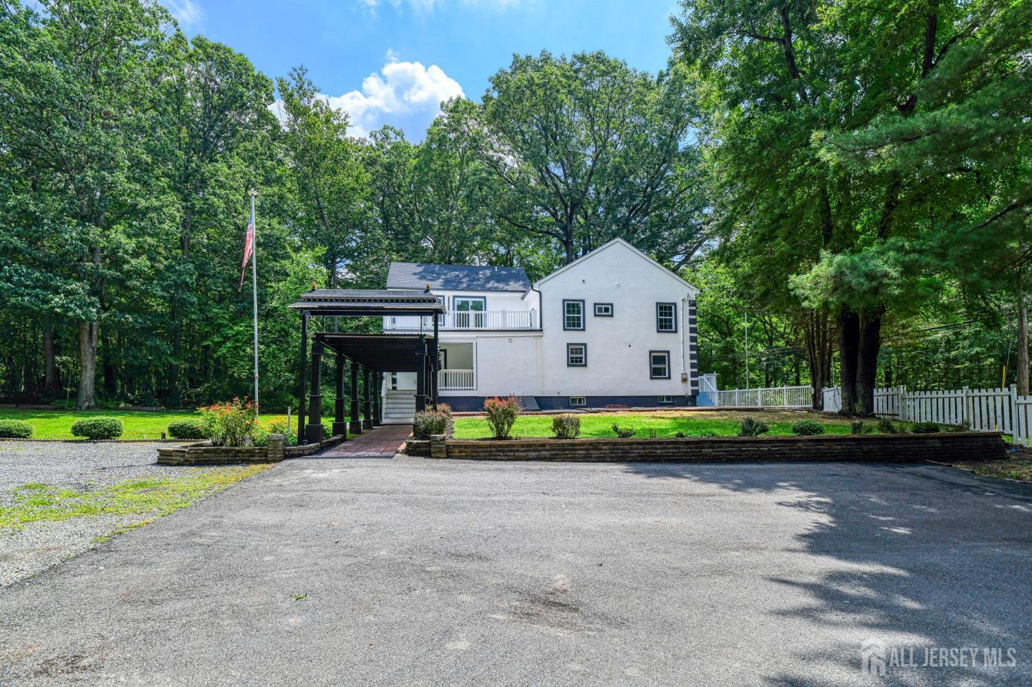 241 Deans Rhode Hall Road — photo