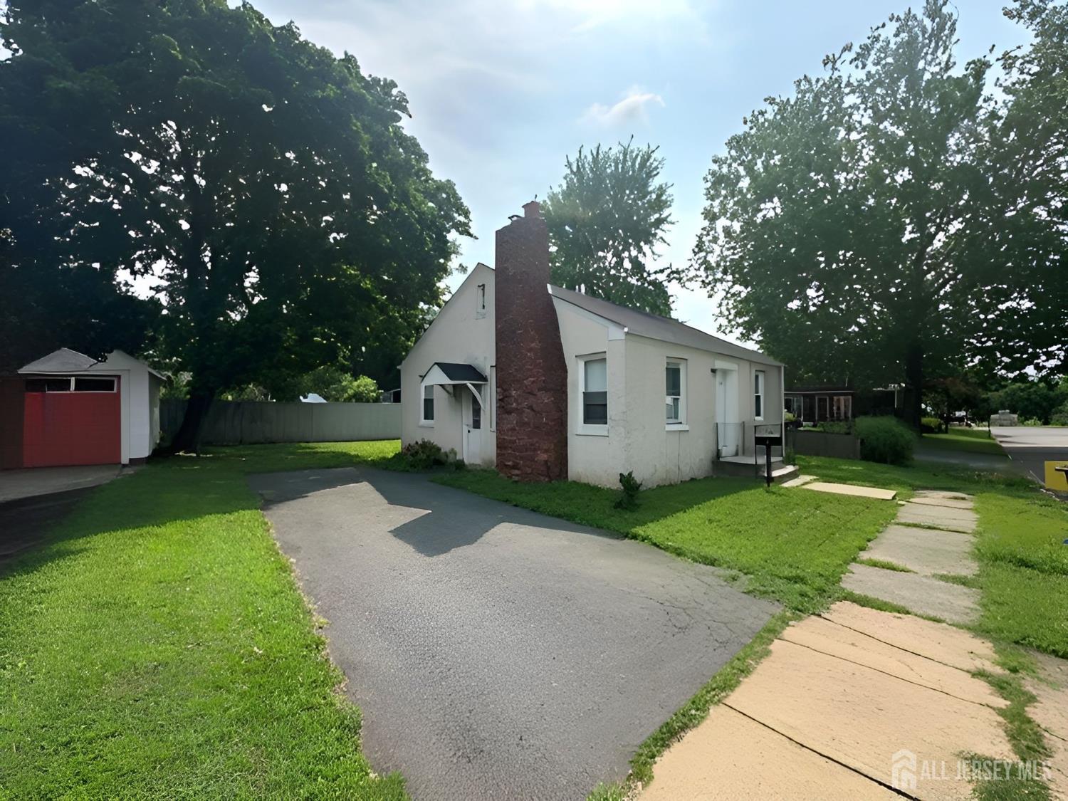 24 Seminary Avenue — photo