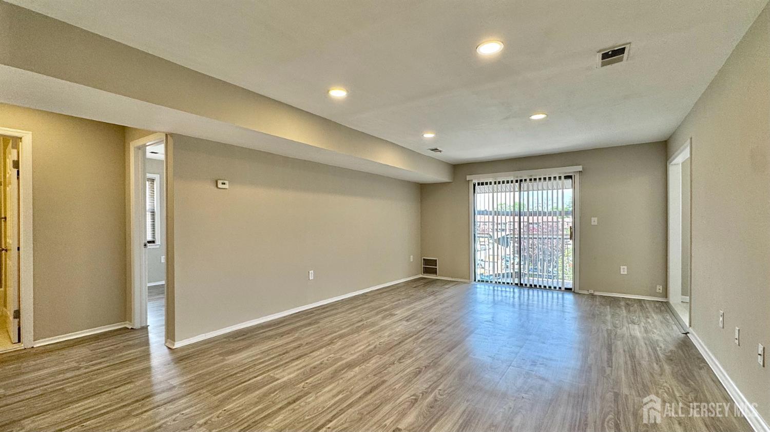 1511-A raspberry Court, Edison, NJ 08817 — photo 2