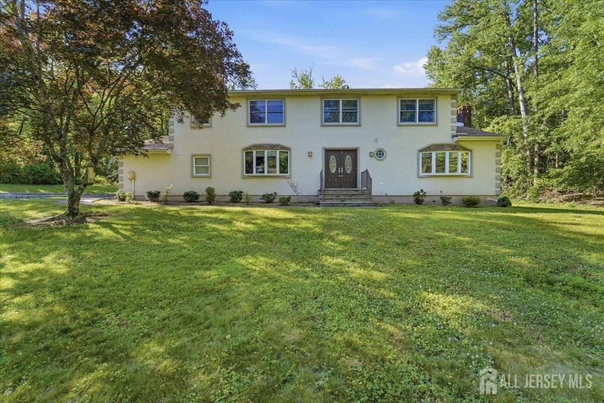 6 King Arthurs Court — photo