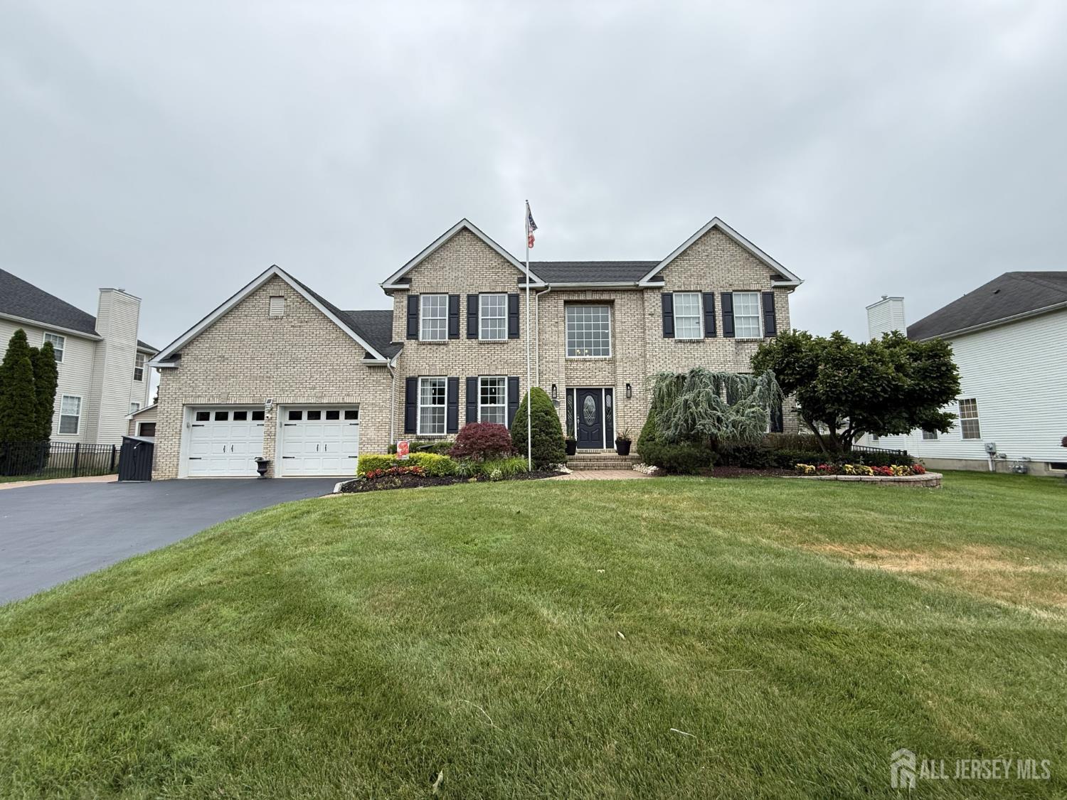 27 Mitchell Drive — photo
