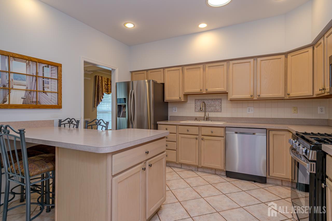 455 Bluebird Drive — photo