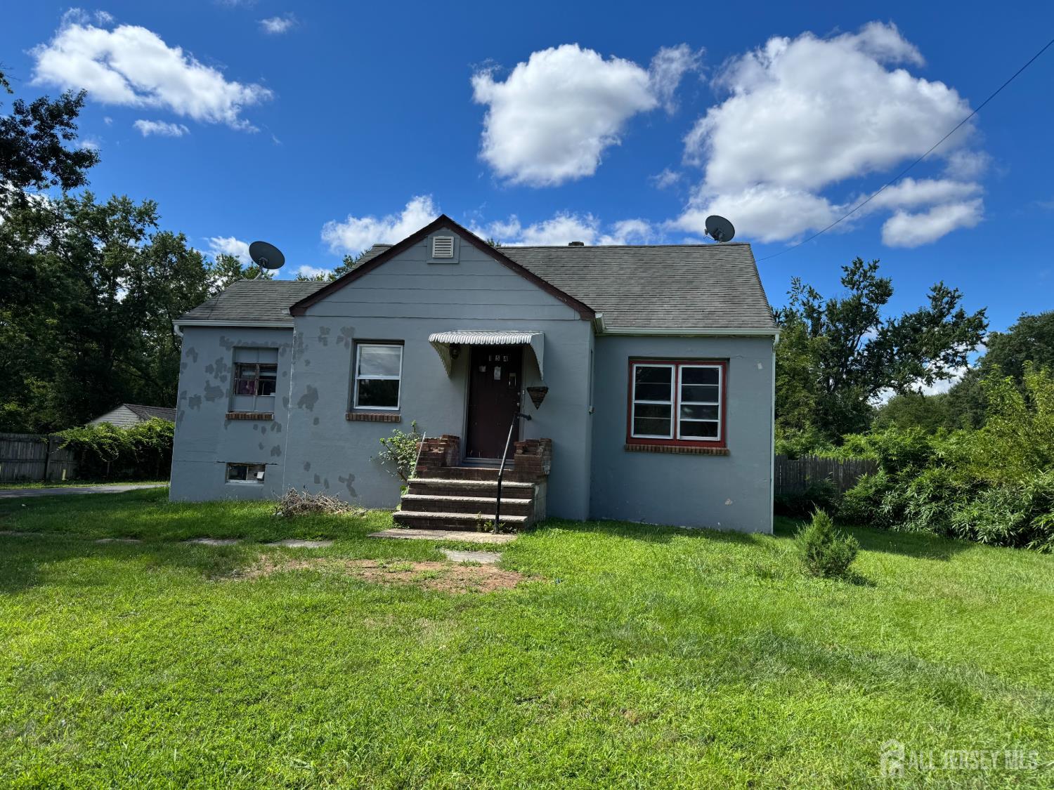 154 N Randolphville Road N — photo