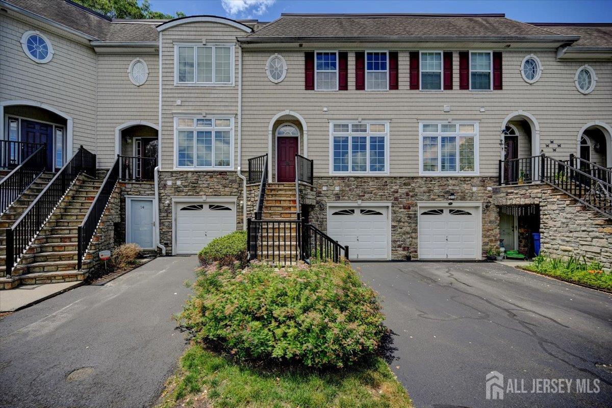 12 Jensen Court — photo