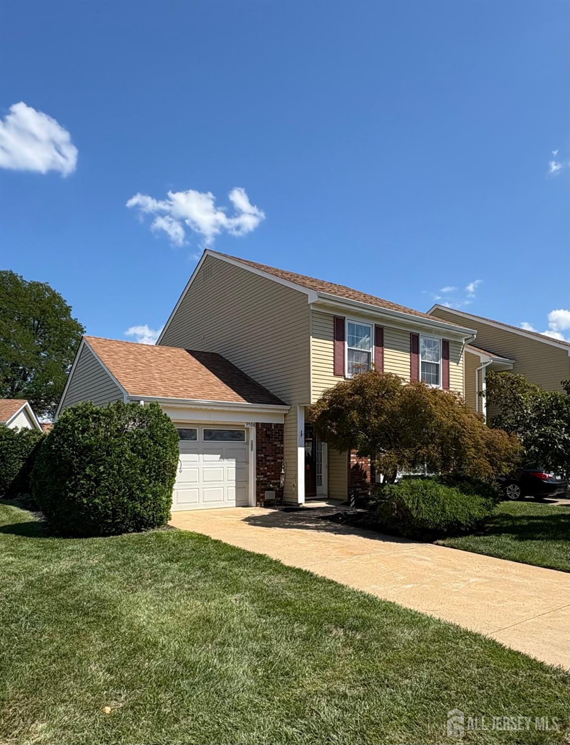 350 Jutland Drive a — photo