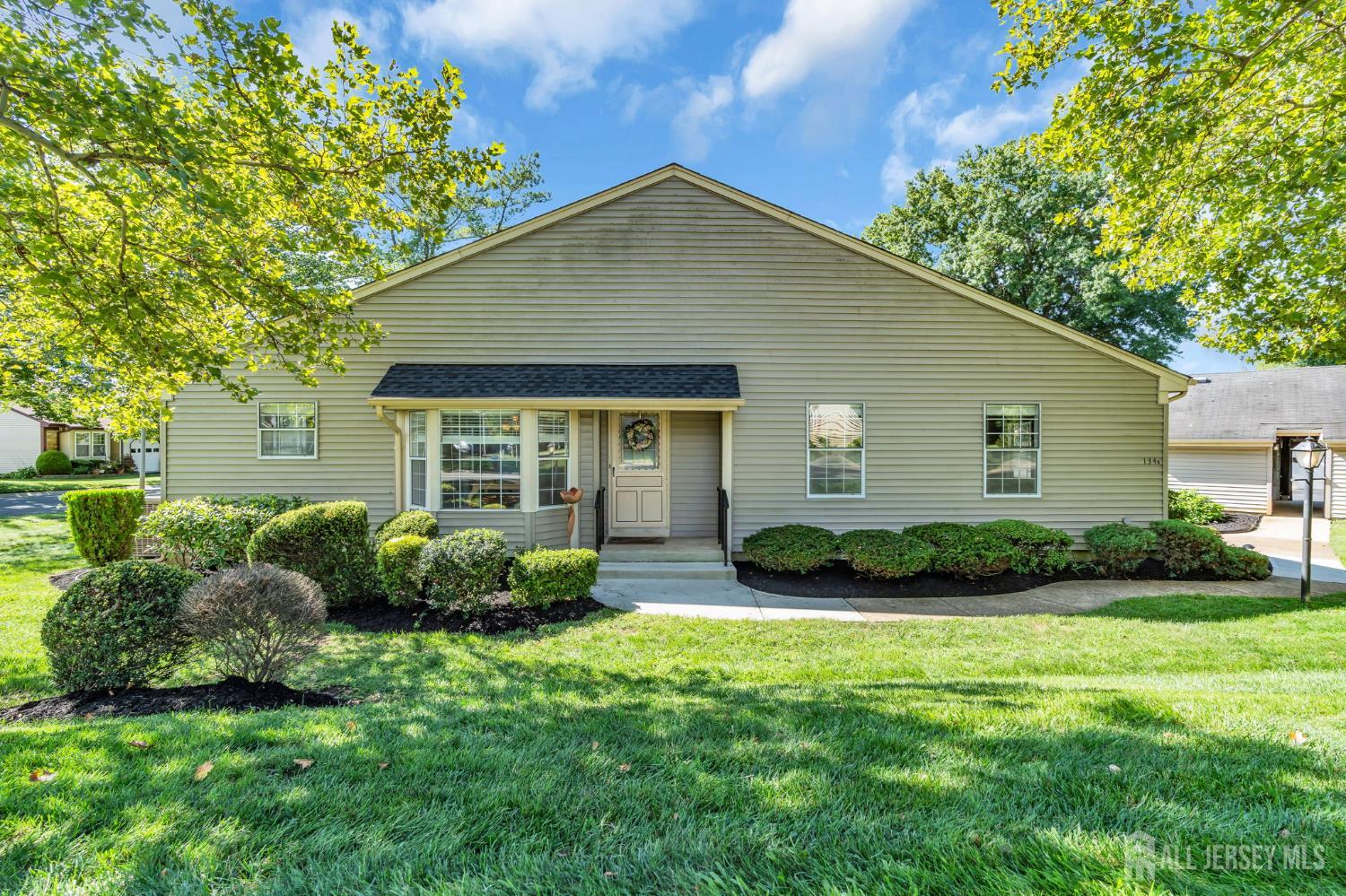 134-B Concordia Circle — photo