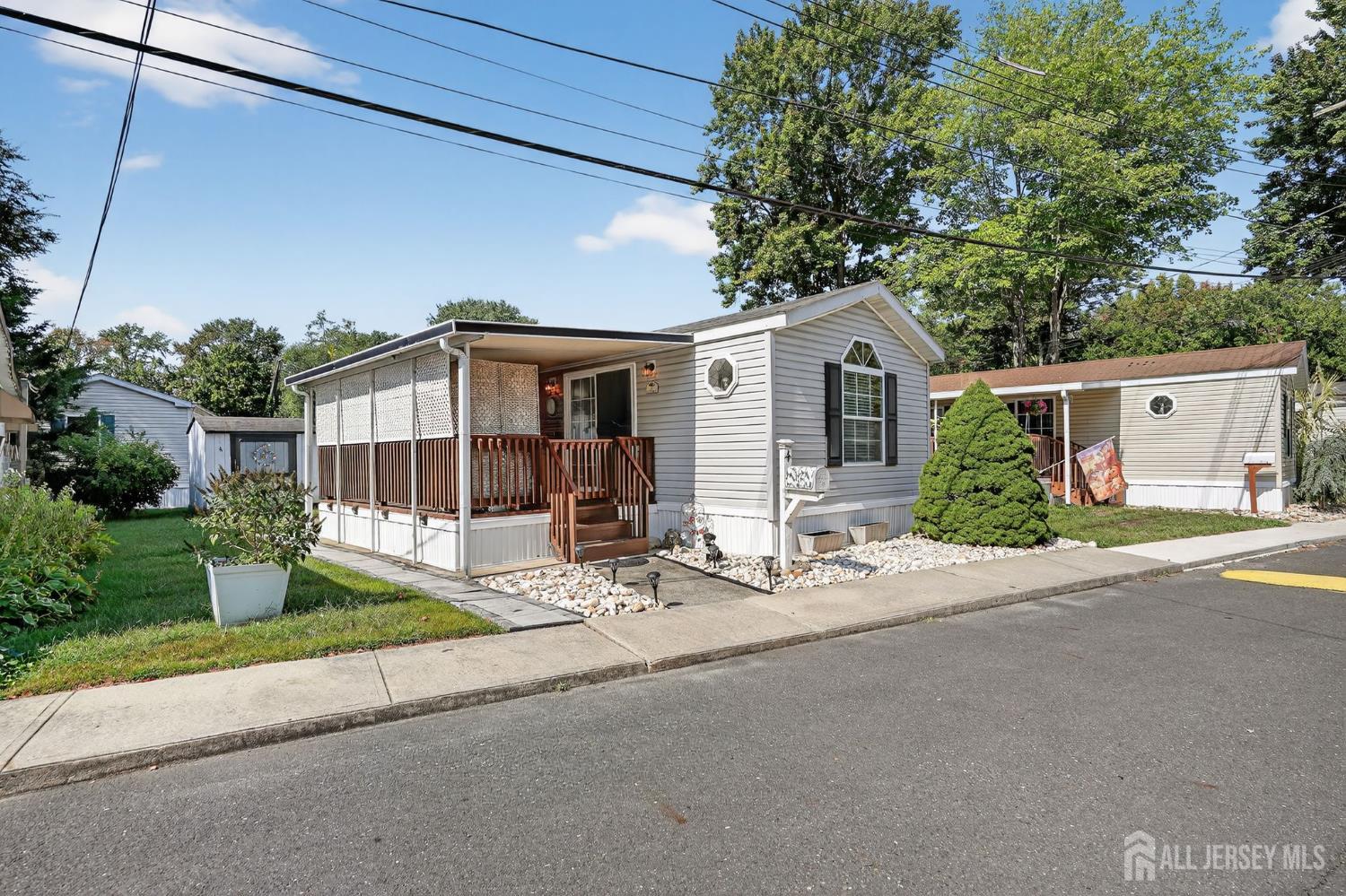 4 South Drive — photo
