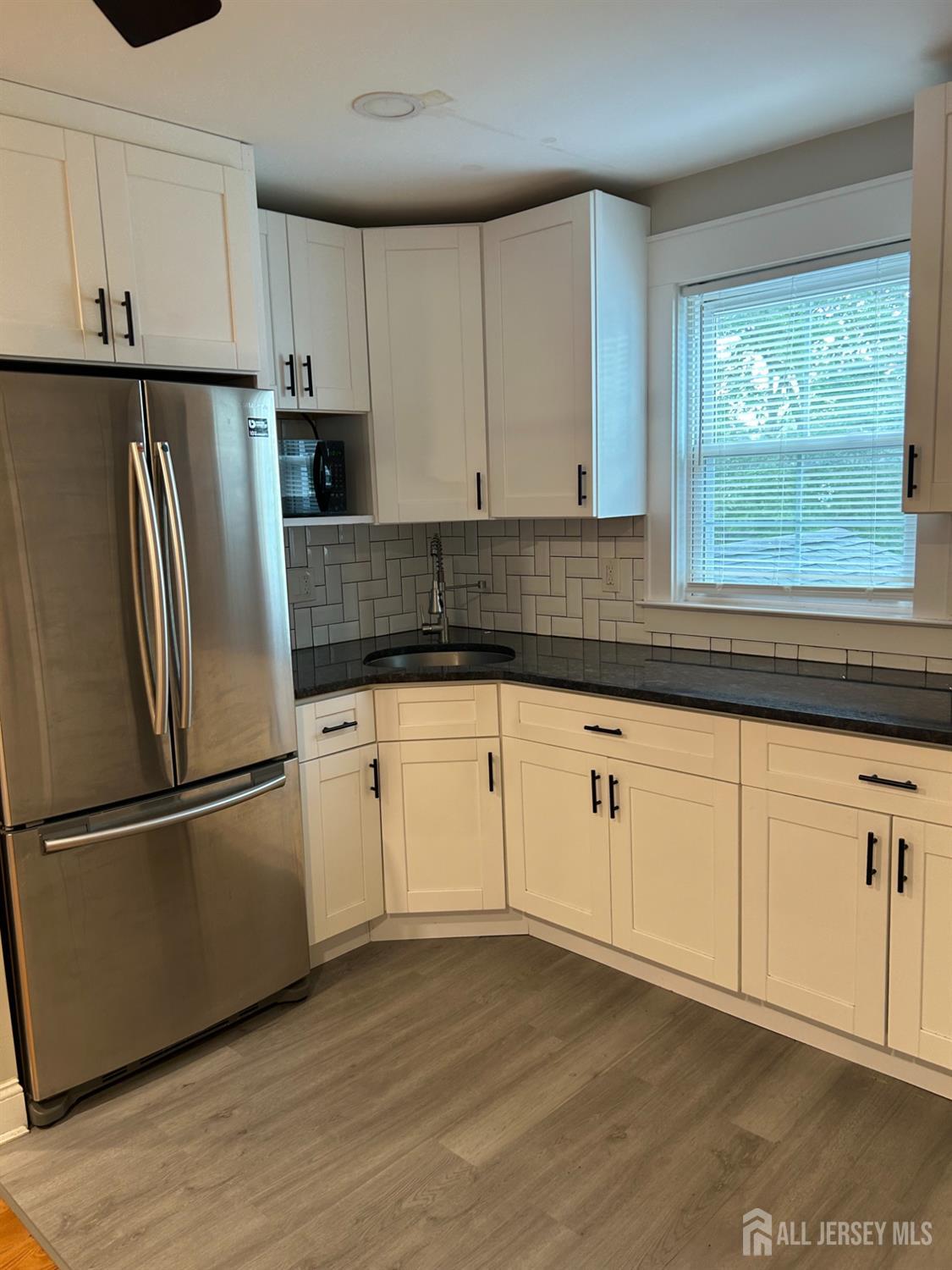 415 E 3rd Avenue #2L — photo