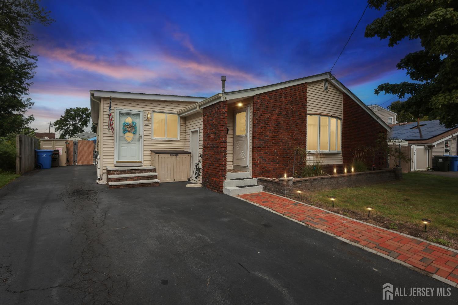 45 W Woodshore — photo