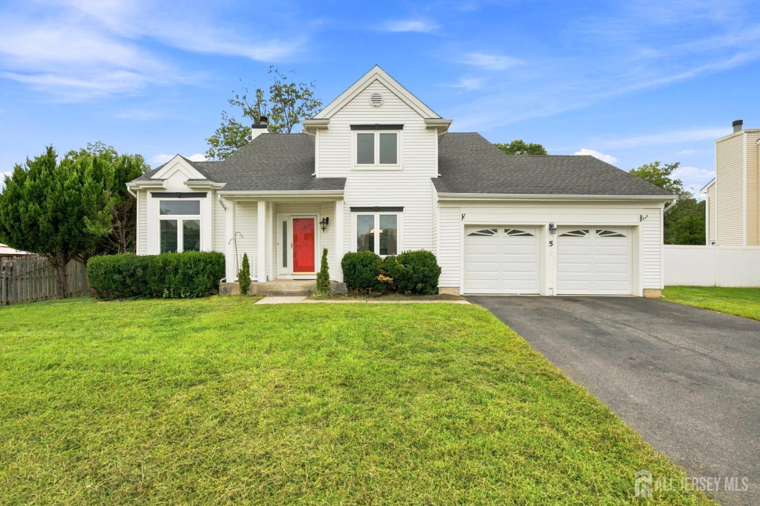 5 Cherrywood Drive — photo