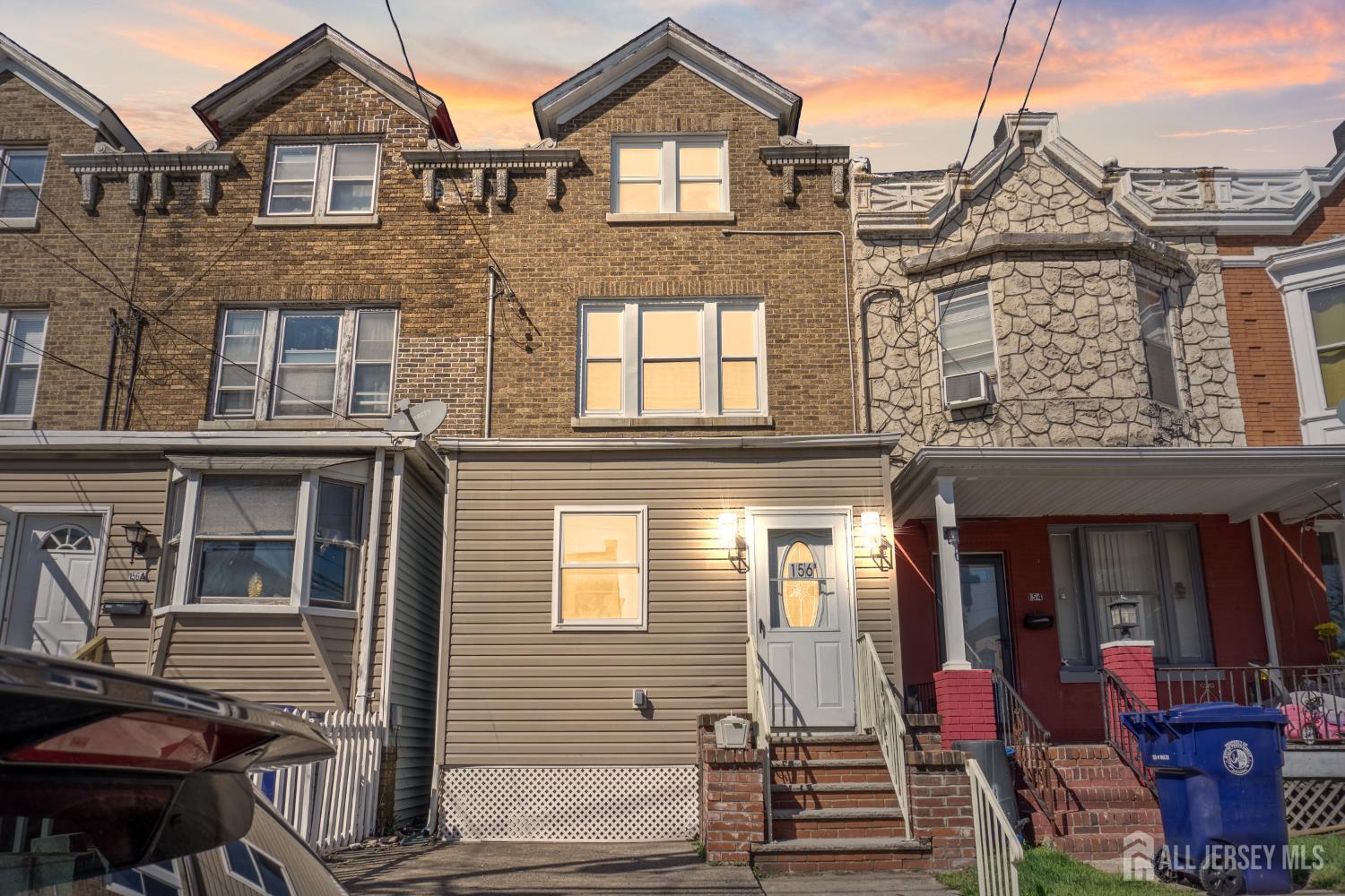 156 Lewis Street — photo