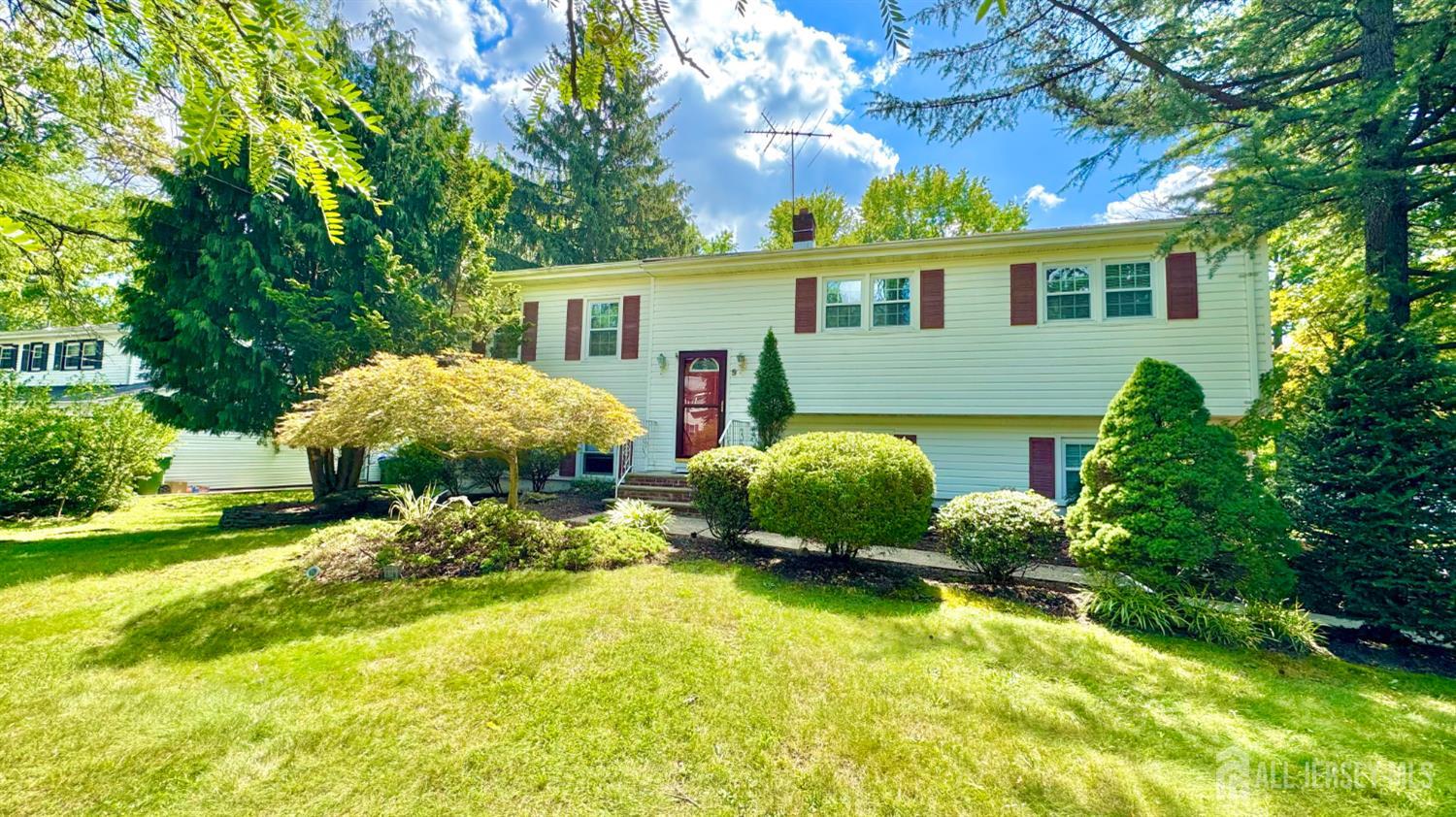 9 Highpoint Drive — photo