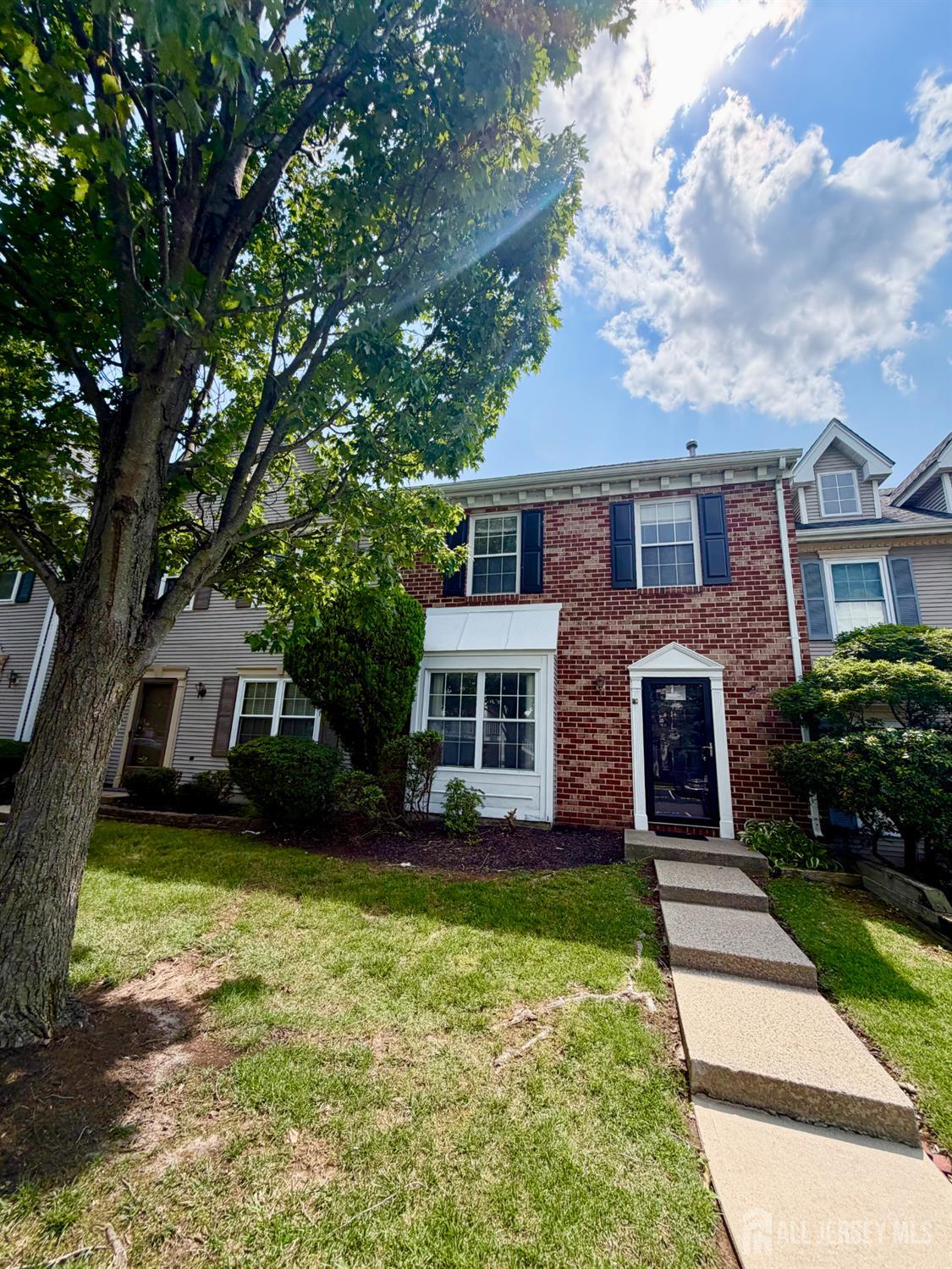 13 Dartmouth Way — photo