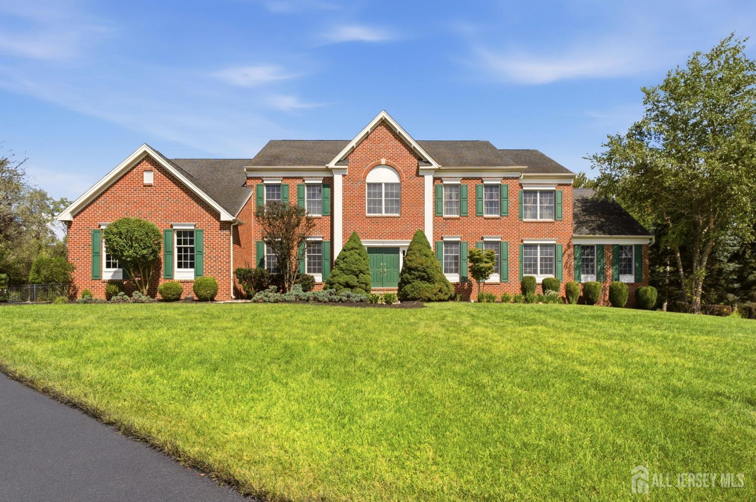 3 Longbow Terrace — photo