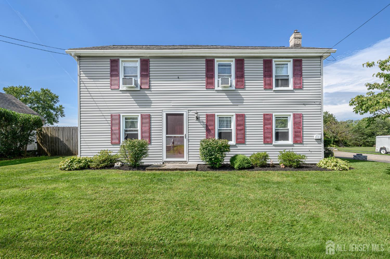1043 County Road 519 — photo