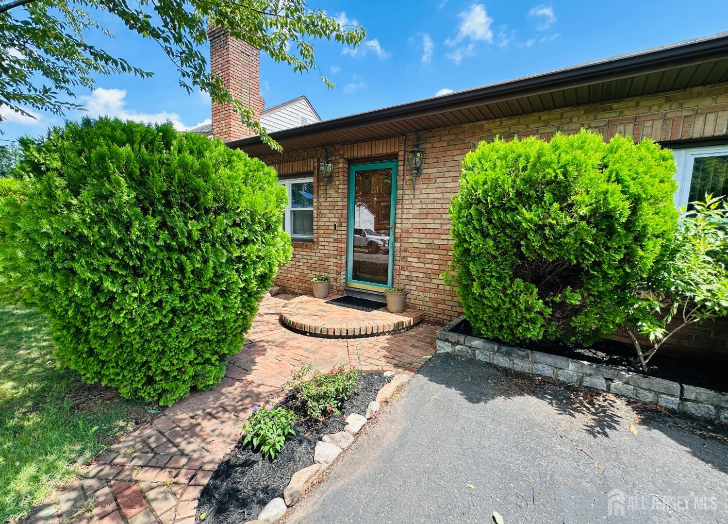 11 Demarest Place — photo