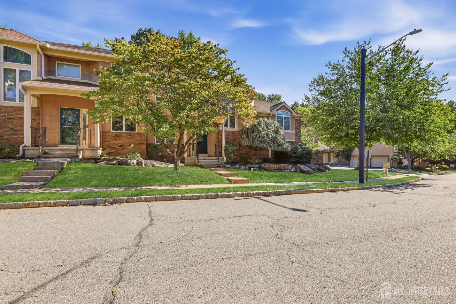 118 Kingsland Circle — photo