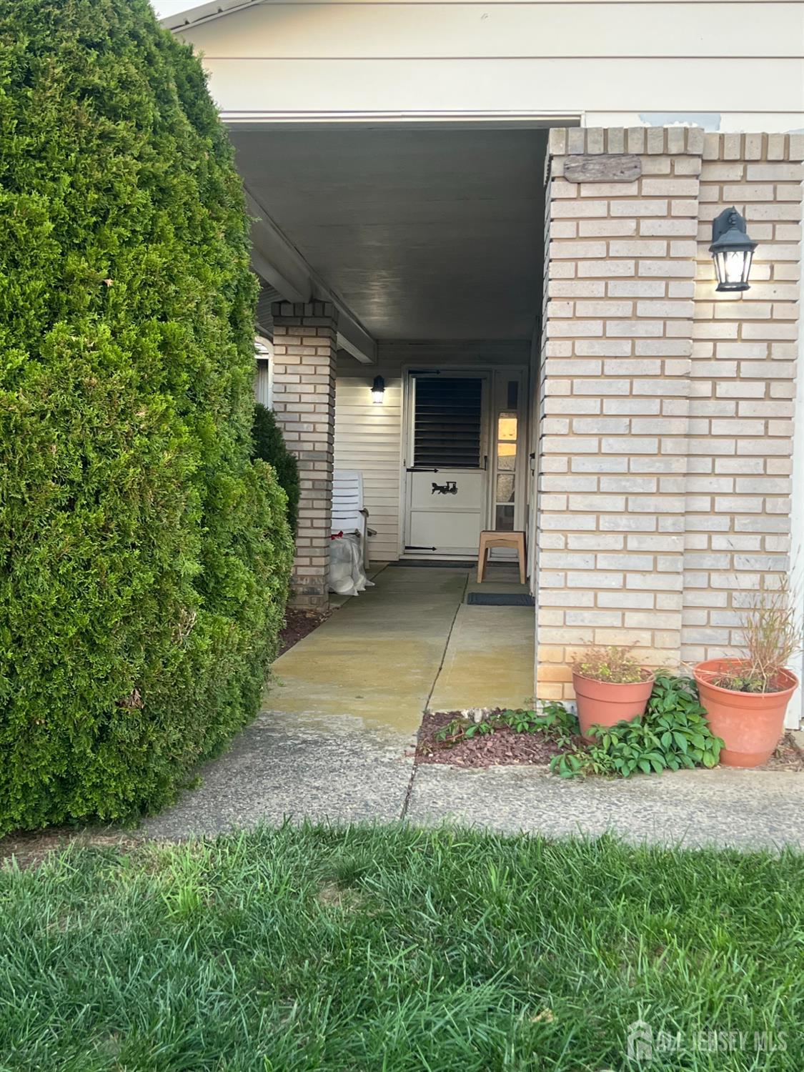 223 Branch Road 223 — photo