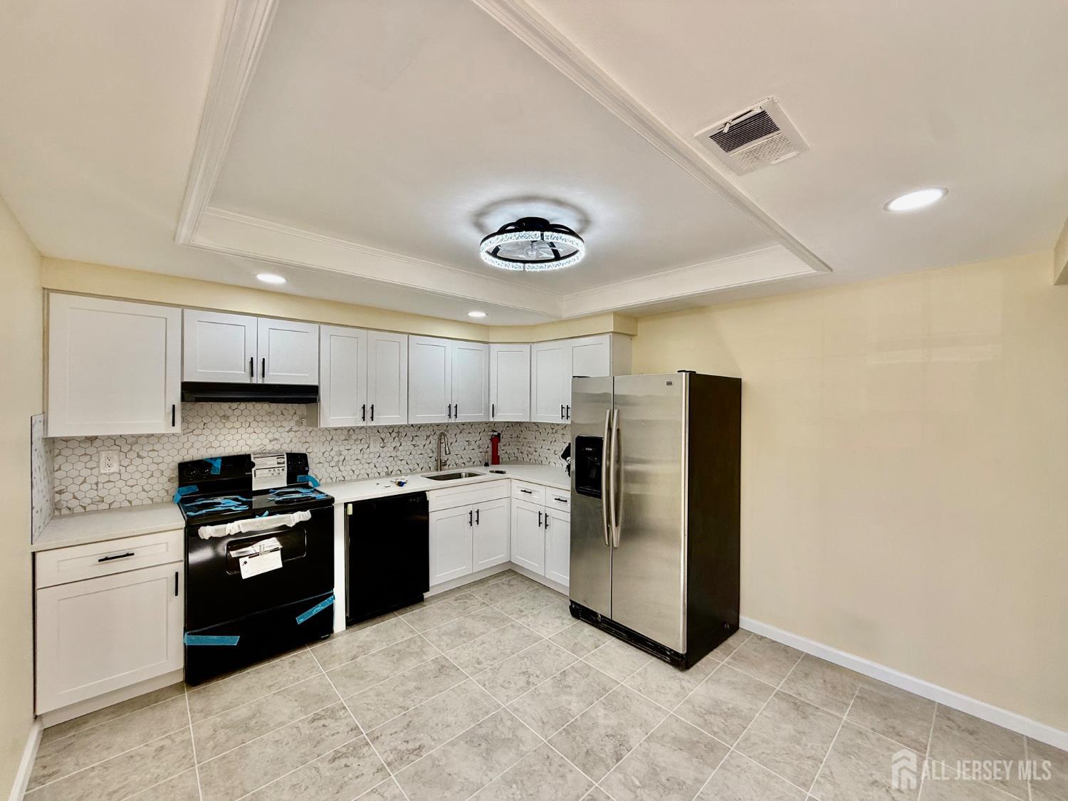 1502 Bromley Estates — photo