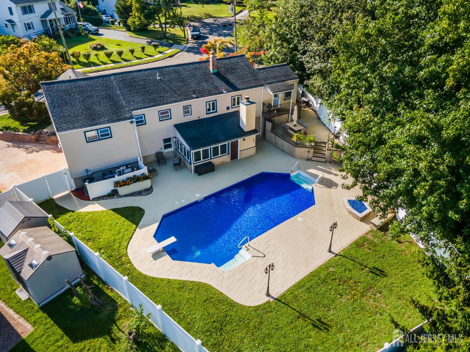 35 Richard Terrace — photo