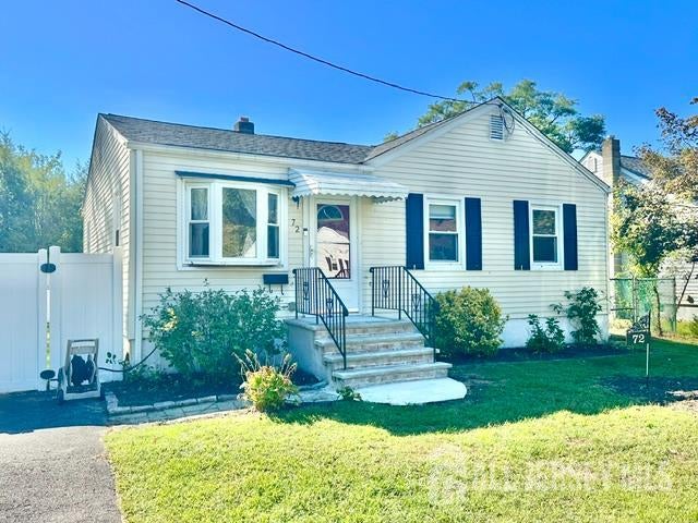 72 Fernhead Avenue — photo