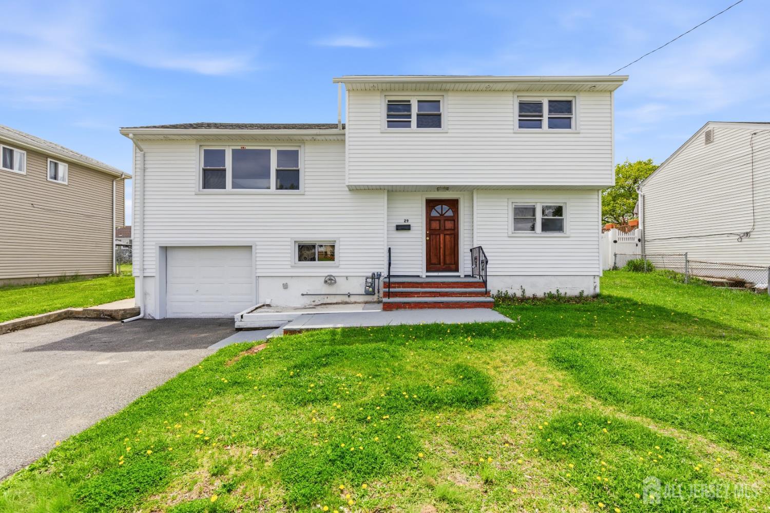 29 Swarthmore Drive — photo