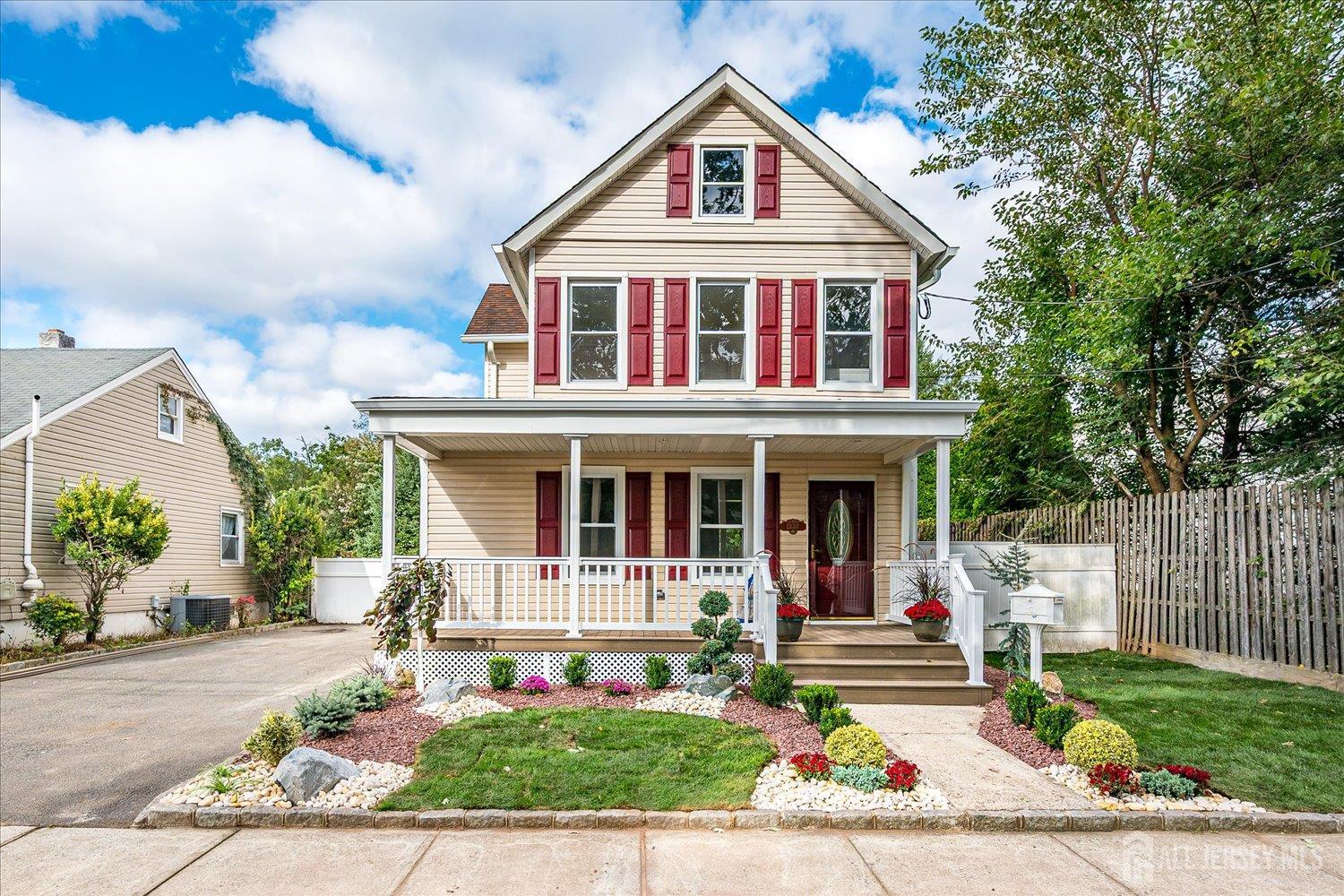 8 Fox Road — photo