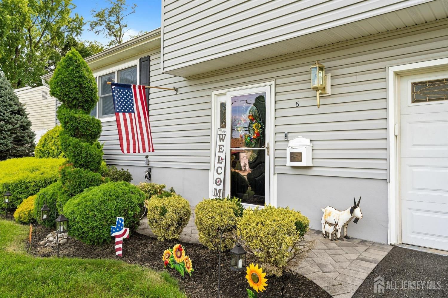 5 Ridgeview Road, Jamesburg, NJ 08831 — photo 2
