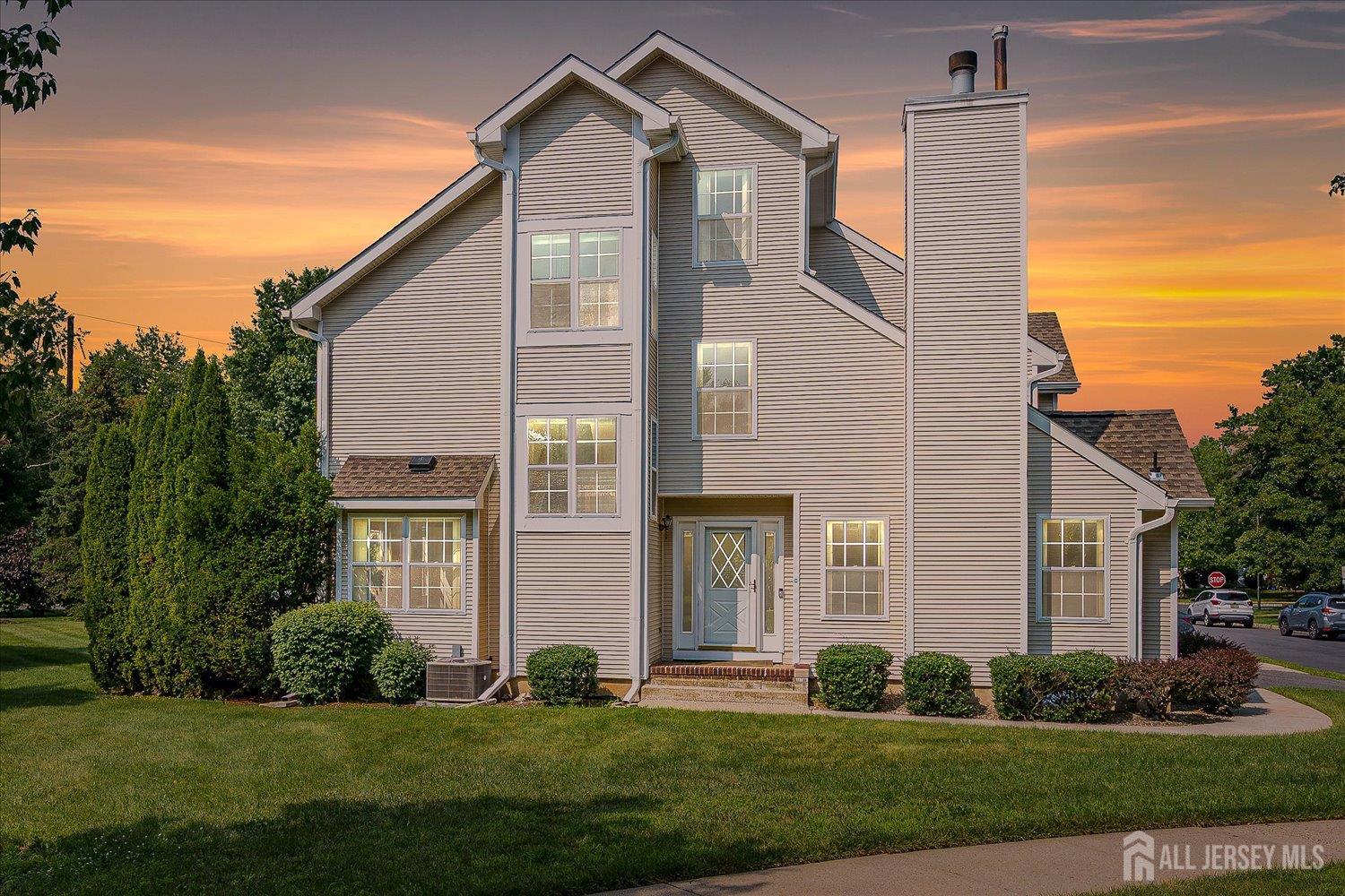 15 Allison Court — photo