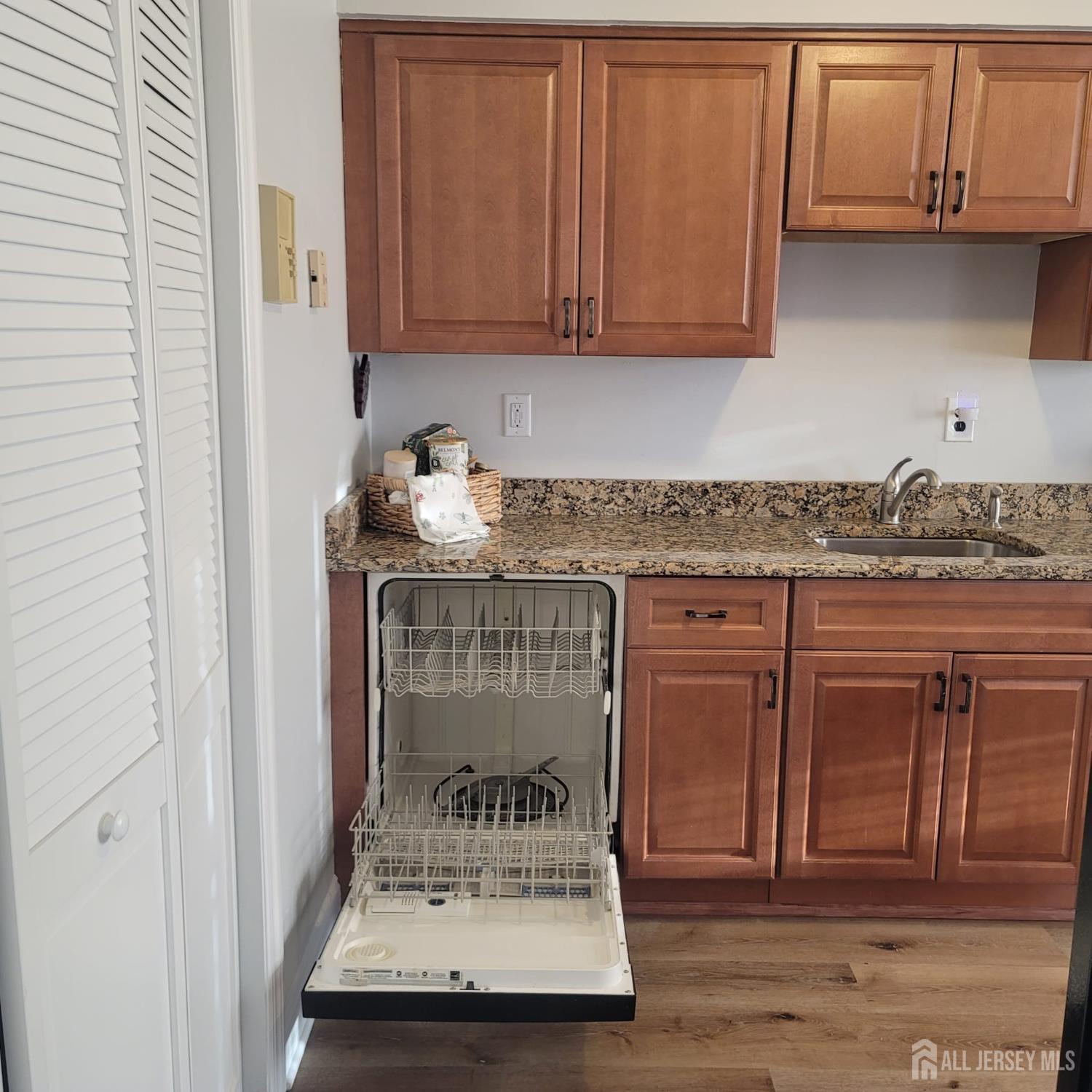 1617 Raspberry Court, Edison, NJ 08817 — photo 2