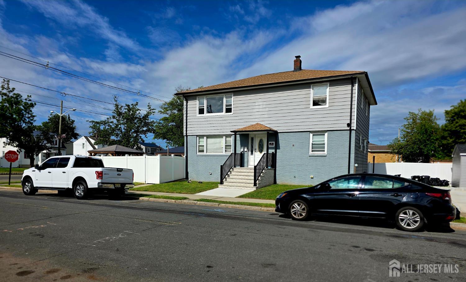 71 Lowell Street — photo