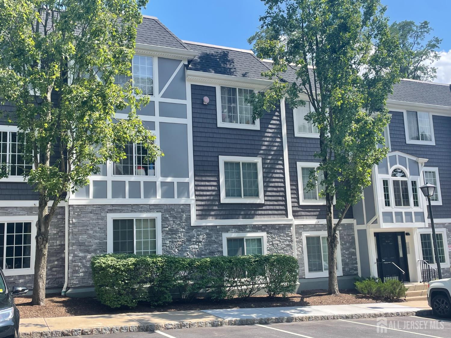 105 Village Drive — photo