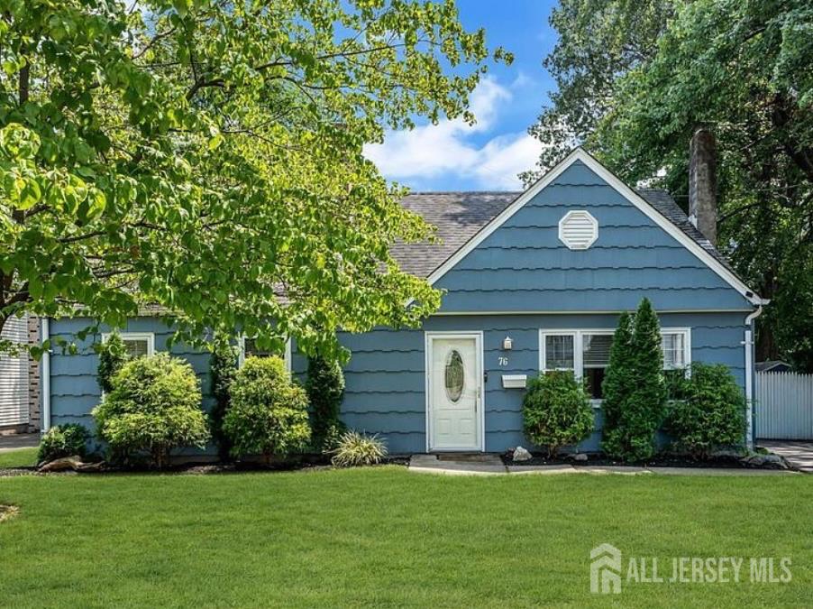 76 Clifton Street — photo