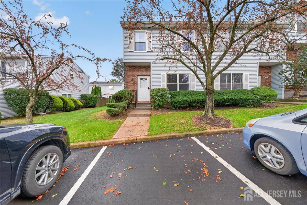 38 Deerfield Lane — photo
