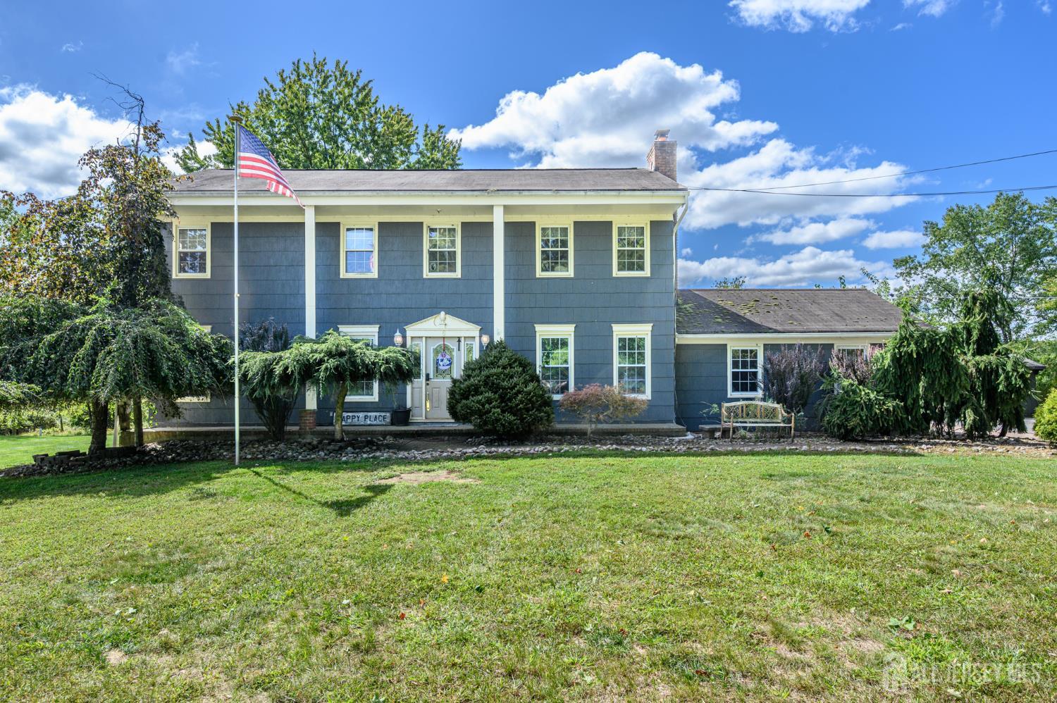 6 Emery Drive — photo